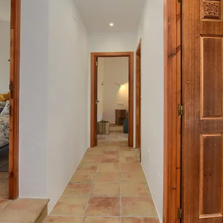 For 10 With Swimming Pool And Sea View * دينايا