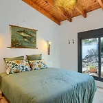 For 10 With Swimming Pool And Sea View Villa