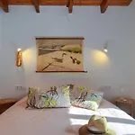Villa For 10 With Swimming Pool And Sea View *