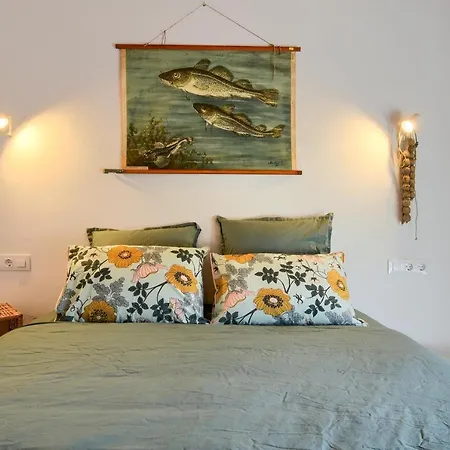 Villa For 10 With Swimming Pool And Sea View