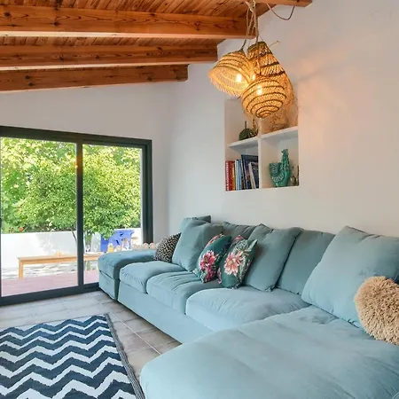 For 10 With Swimming Pool And Sea View *