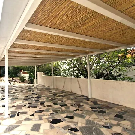 For 10 With Swimming Pool And Sea View *