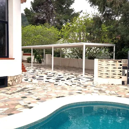 For 10 With Swimming Pool And Sea View Denia