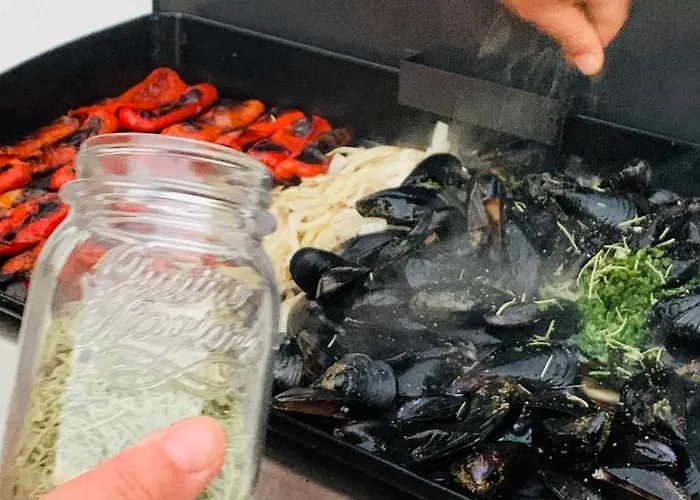 Villa For 10 With Swimming Pool And Sea View