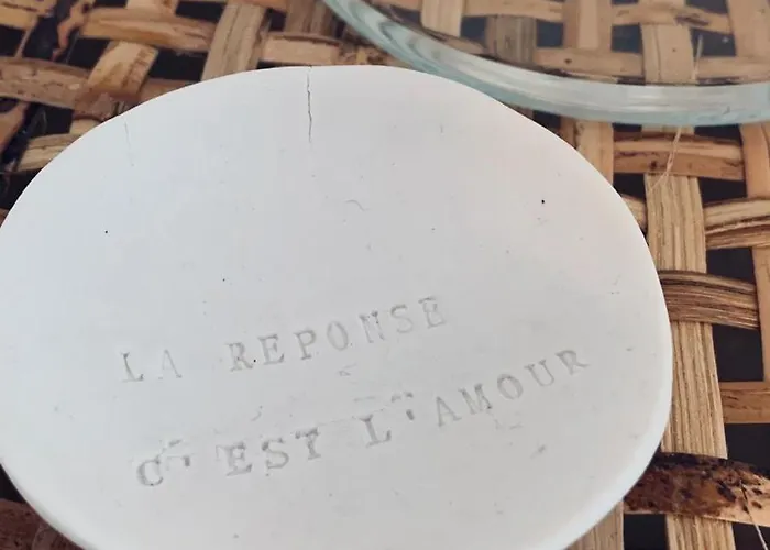 Villa For 10 With Swimming Pool And Sea View *