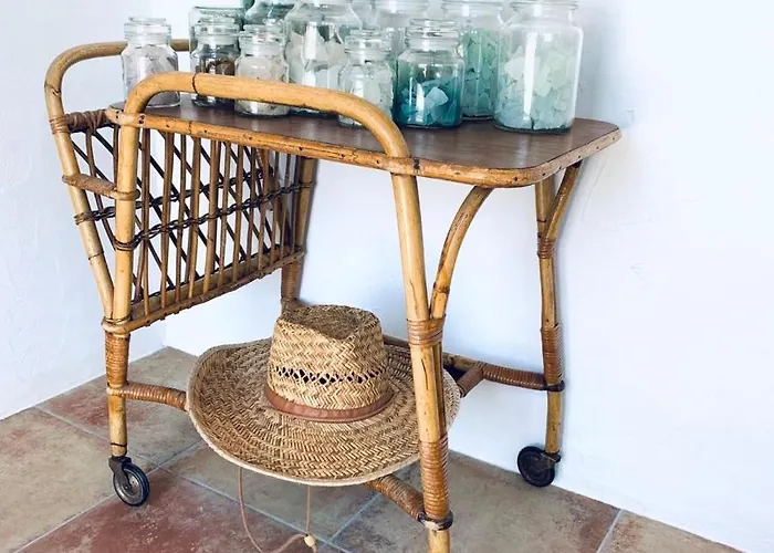 Villa For 10 With Swimming Pool And Sea View