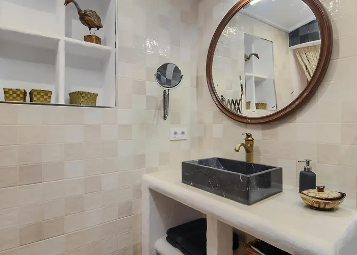 For 10 With Swimming Pool And Sea View Villa *