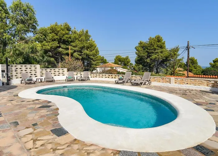 For 10 With Swimming Pool And Sea View *