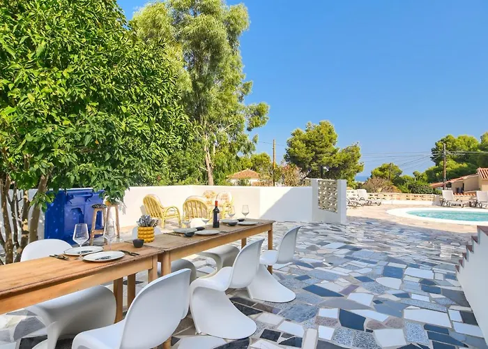 For 10 With Swimming Pool And Sea View Villa Denia